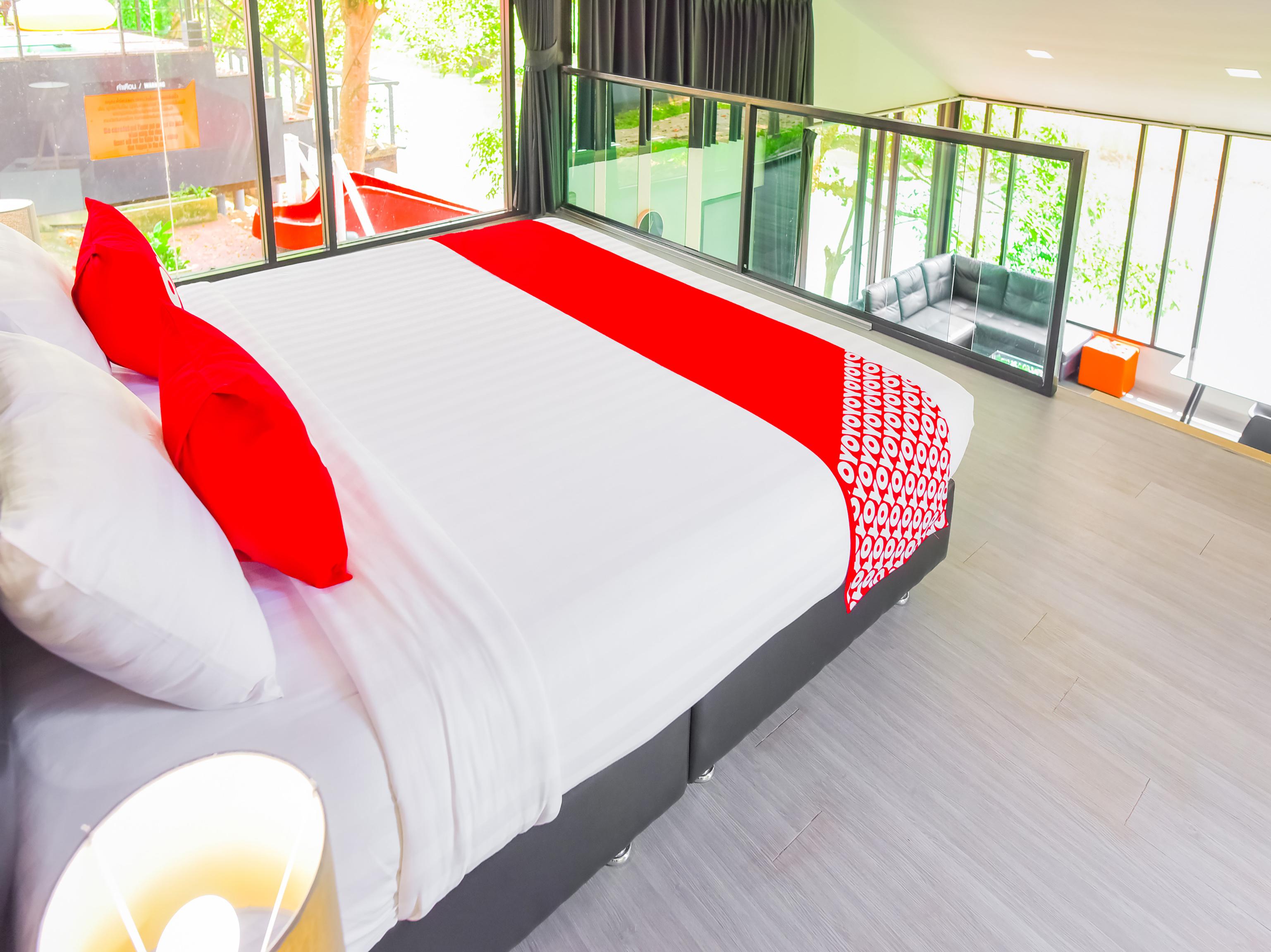 Nana River Hotel